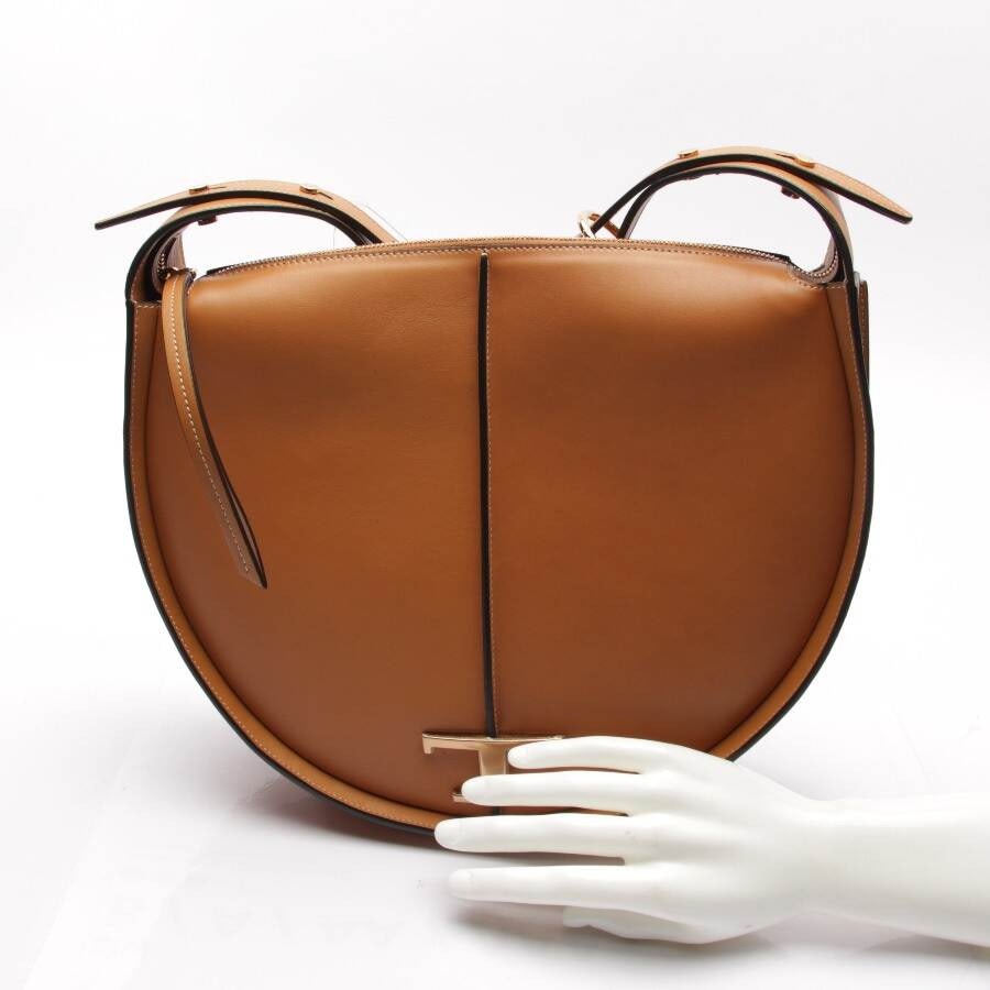 Image 4 of Tod's Timeless Large Shoulder Bag Light Brown in color Brown | Vite EnVogue
