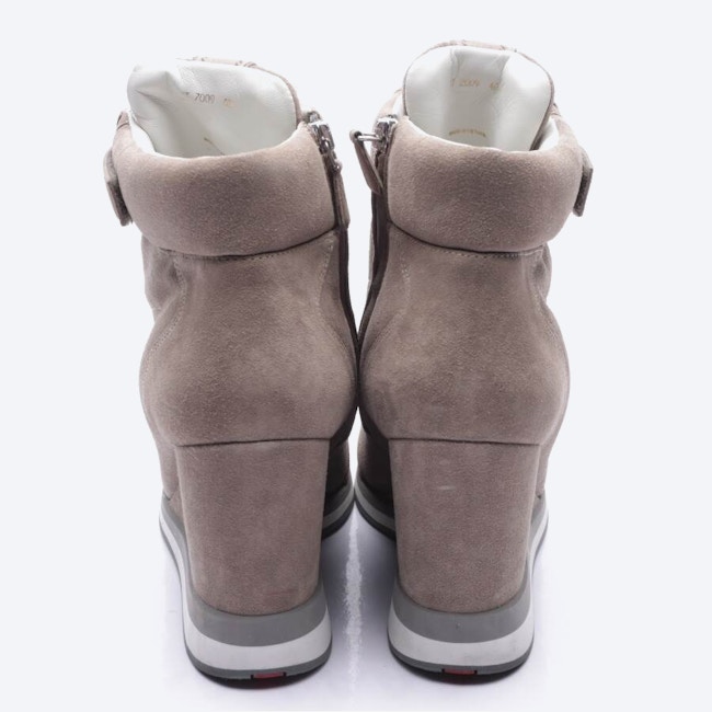 Image 3 of Ankle Boots EUR 40 Light Brown in color Brown | Vite EnVogue