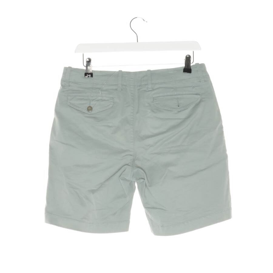 Image 2 of Shorts W30 Light Green in color Green | Vite EnVogue