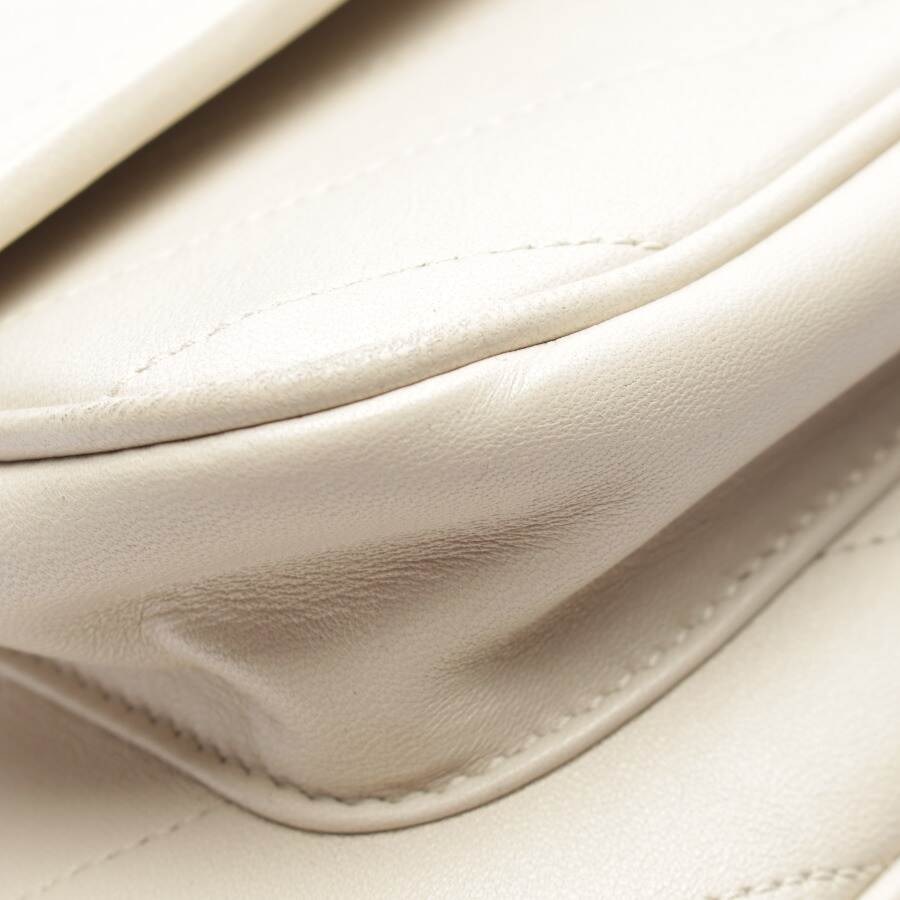 Image 6 of Niki Medium Shoulder Bag Beige in color White | Vite EnVogue