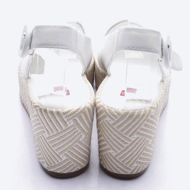 Image 3 of Wedges EUR 37 White in color White | Vite EnVogue