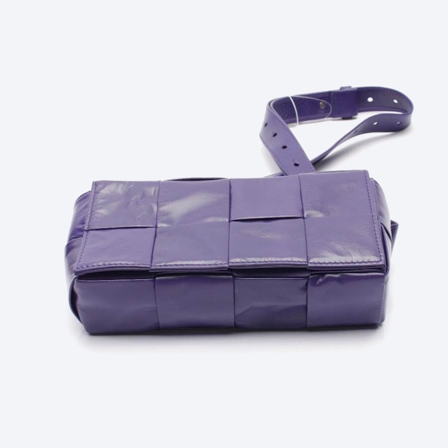 Bild 3 von Casette Belt Bag Gürteltasche Lila in Farbe Lila | Vite EnVogue