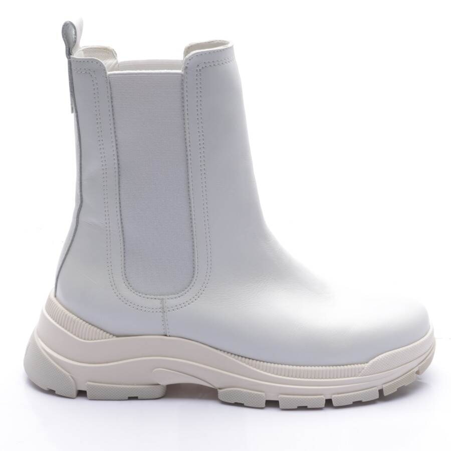 Image 1 of Chelsea Boots EUR 41 Light Gray in color Gray | Vite EnVogue