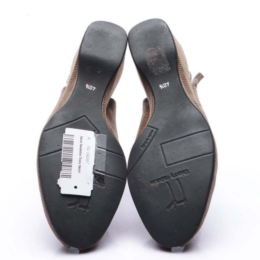 Image 4 of Heeled Sandals EUR 40.5 Brown in color Brown | Vite EnVogue