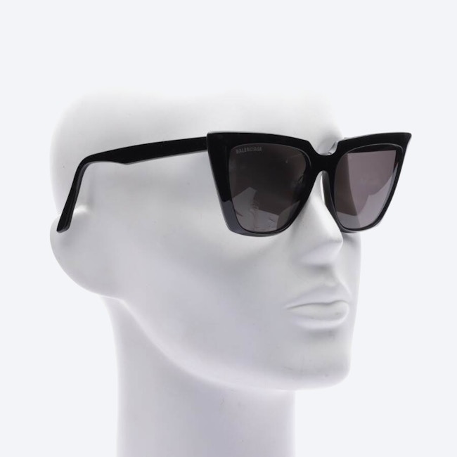 Image 2 of BB0046S Sunglasses Black in color Black | Vite EnVogue