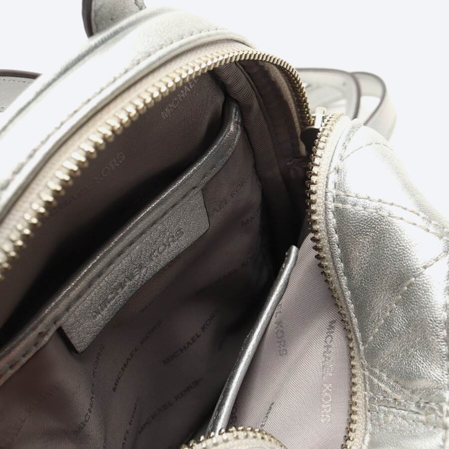 Image 3 of Backpack Silver in color Metallic | Vite EnVogue