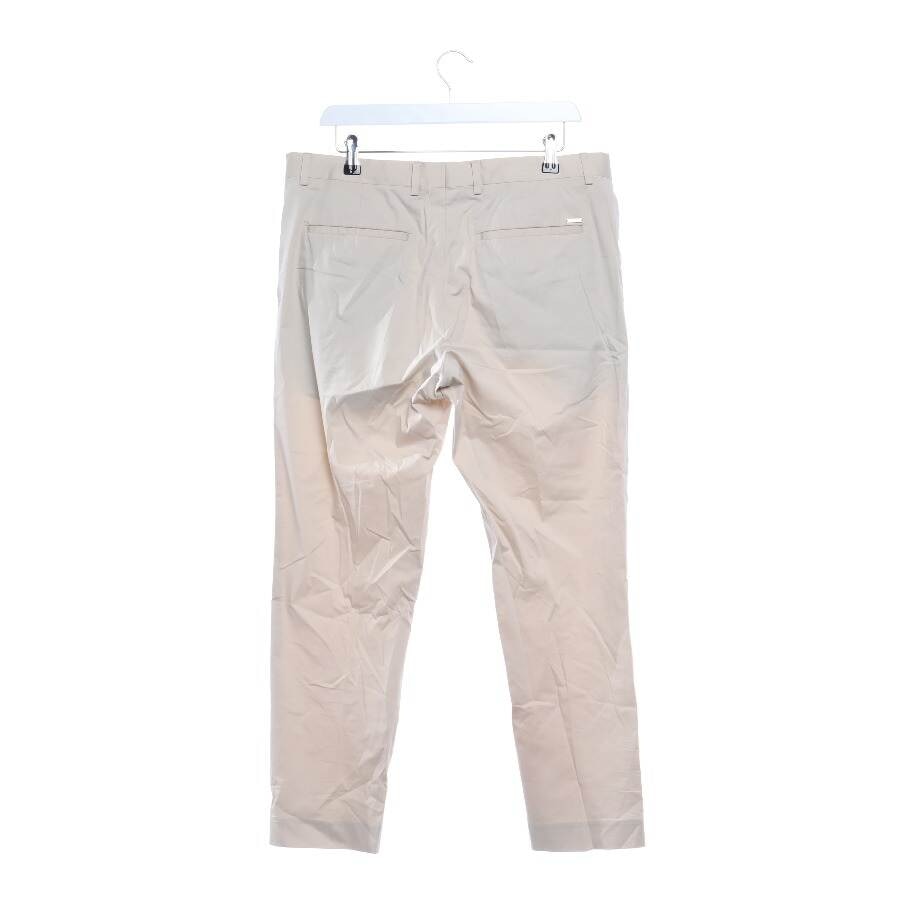 Image 2 of Chino 50 Beige in color White | Vite EnVogue