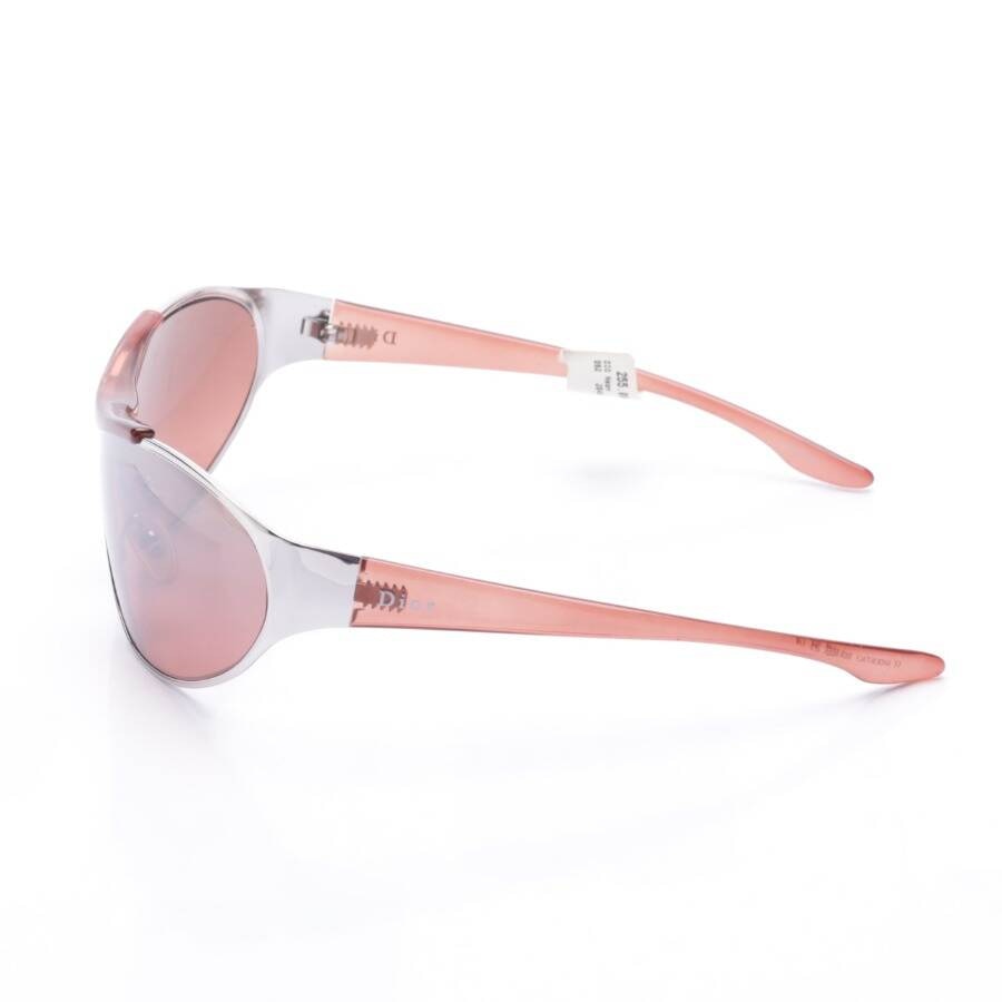 Image 3 of 115 Sunglasses Pink in color Pink | Vite EnVogue