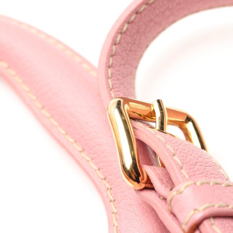 Image 7 of Crossbody Bag Pink in color Pink | Vite EnVogue