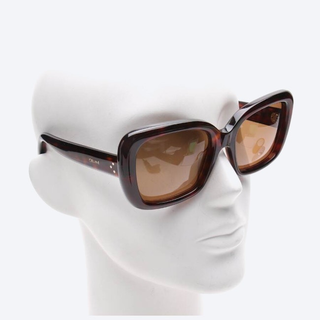 Image 2 of CL40162 Sunglasses Brown in color Brown | Vite EnVogue