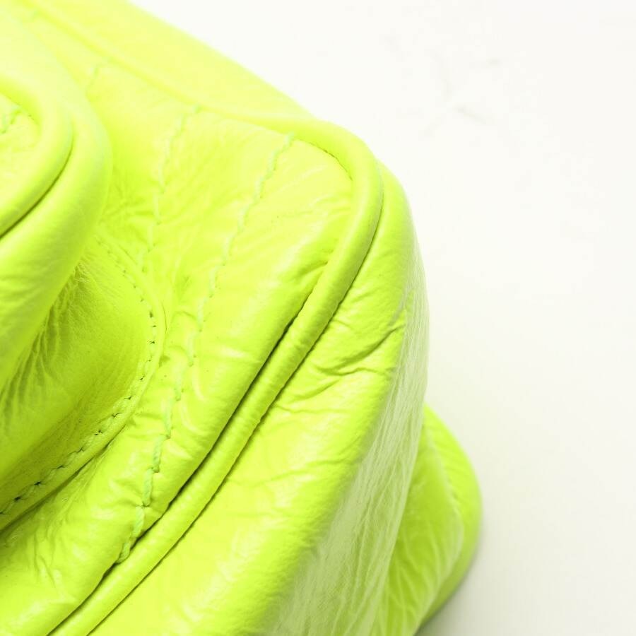 Image 8 of Niki medium Shoulder Bag Neon Yellow in color Neon | Vite EnVogue