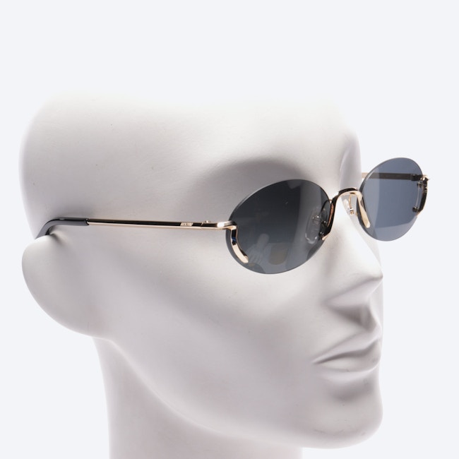 Image 2 of MOS055 Sunglasses Black in color Black | Vite EnVogue