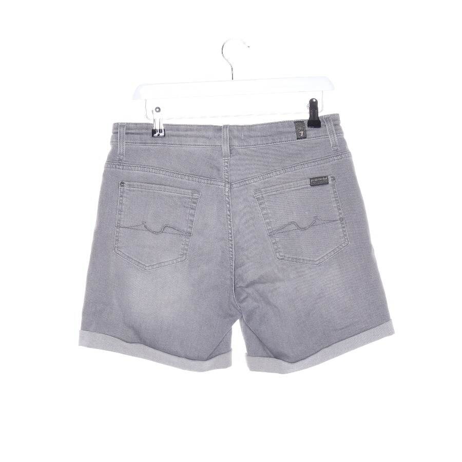 Image 2 of Shorts W28 Light Gray in color Gray | Vite EnVogue
