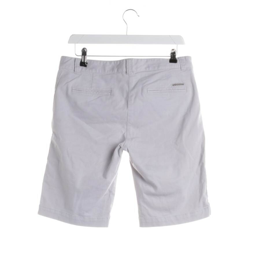Image 2 of Shorts M Light Gray in color Gray | Vite EnVogue
