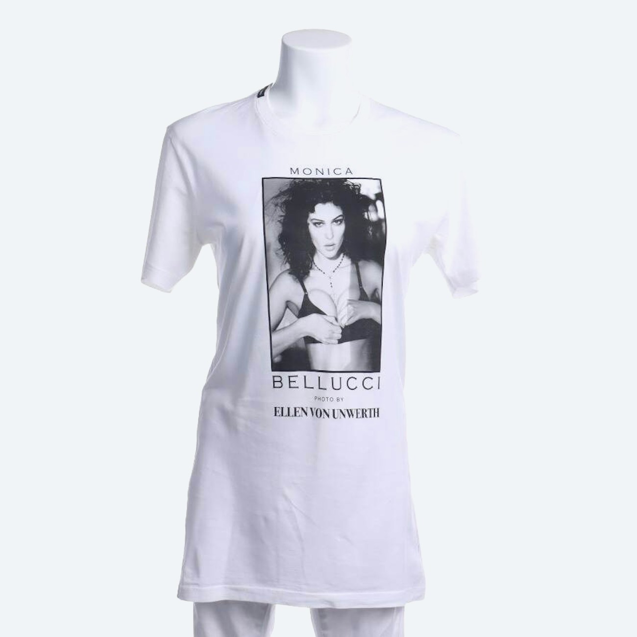 Image 1 of T-Shirt 48 White in color White | Vite EnVogue