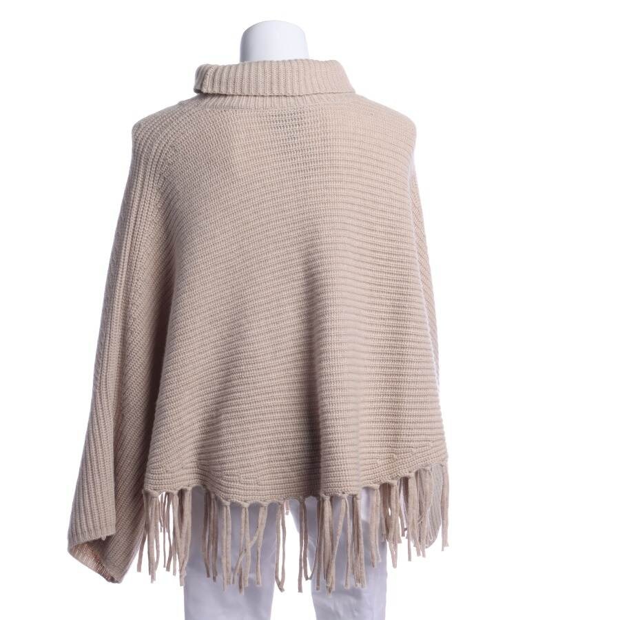 Image 2 of Poncho 36 Beige in color White | Vite EnVogue