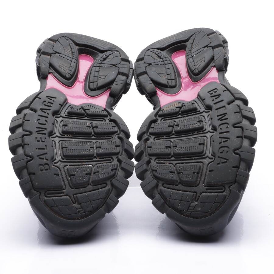 Image 4 of Track Sneakers EUR 40 Black in color Black | Vite EnVogue