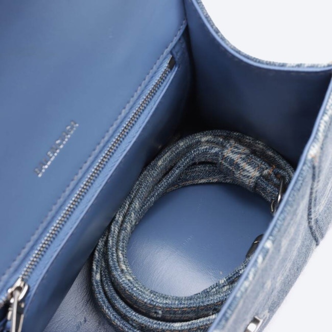 Image 5 of Shoulder Bag Blue in color Blue | Vite EnVogue