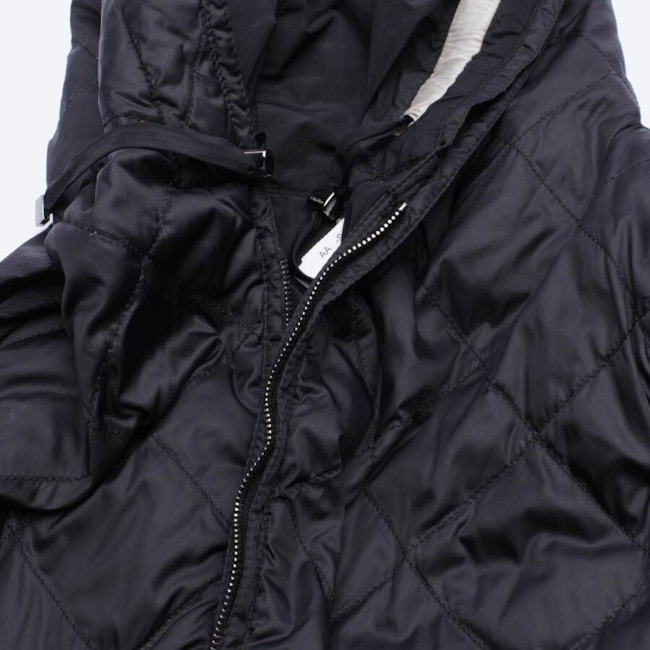 Image 5 of Reversible Vest 38 Black in color Black | Vite EnVogue