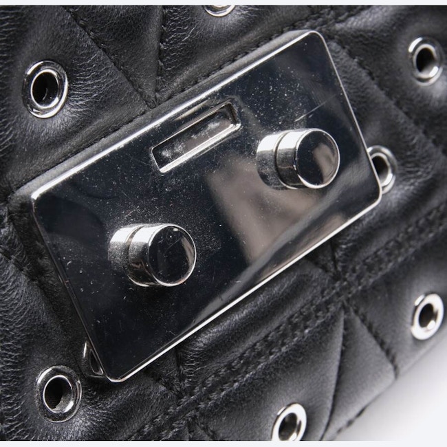 Image 7 of Large Chain Shoulder Bag Black in color Black | Vite EnVogue
