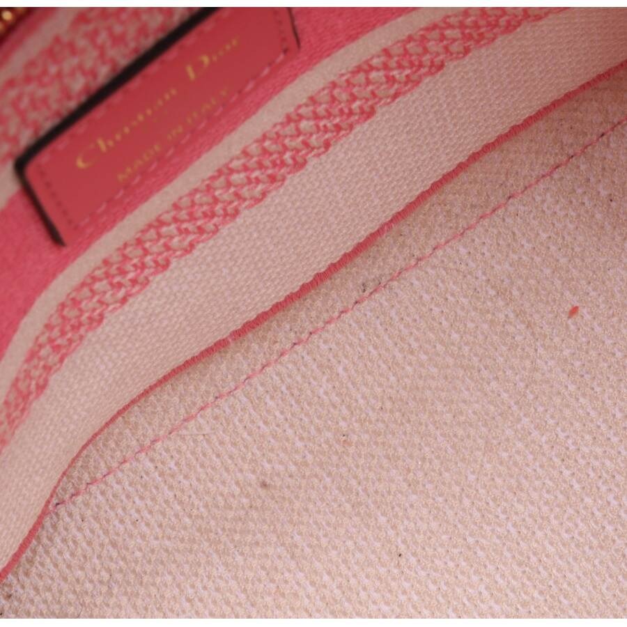 Image 8 of Lady Dior Handbag Light Pink in color Pink | Vite EnVogue