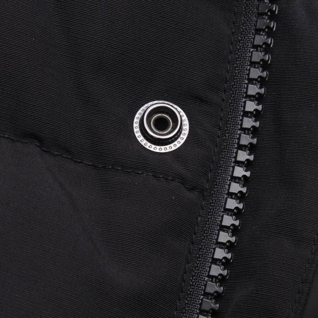 Image 4 of Vest XL Black in color Black | Vite EnVogue