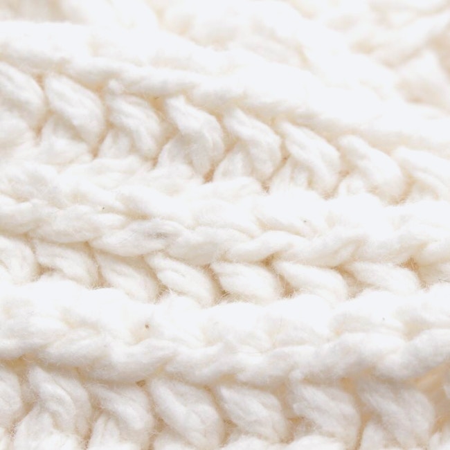 Image 3 of Cardigan L White in color White | Vite EnVogue