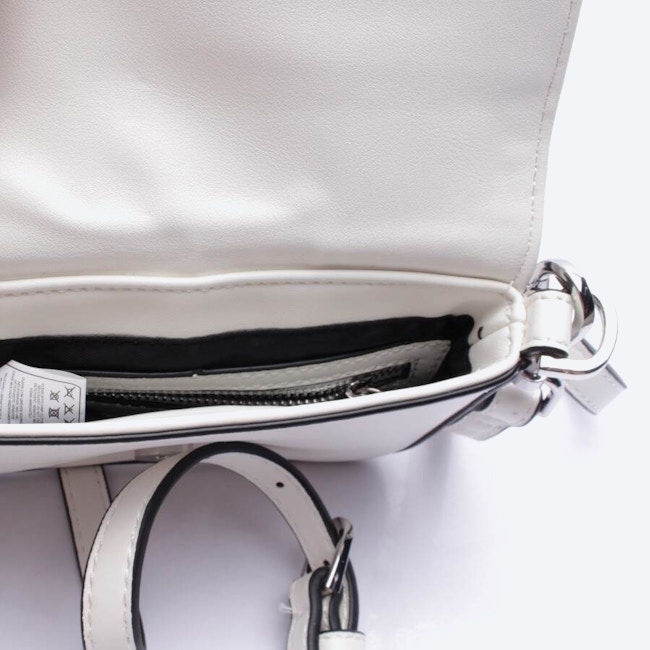 Image 3 of Belt Bag White in color White | Vite EnVogue