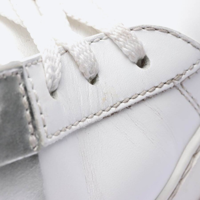 Image 5 of Rockstud Sneakers EUR 39 White in color White | Vite EnVogue