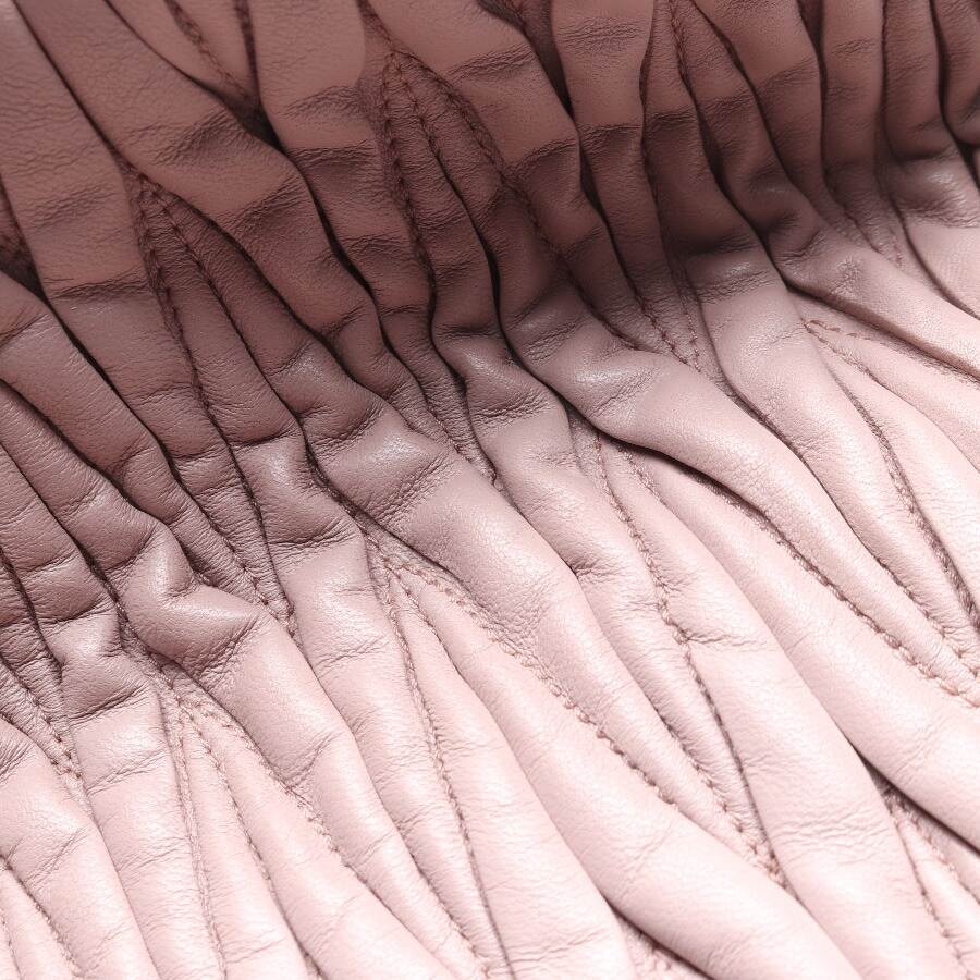 Bild 8 von Matelasse Handtasche Nude in Farbe Rosa | Vite EnVogue