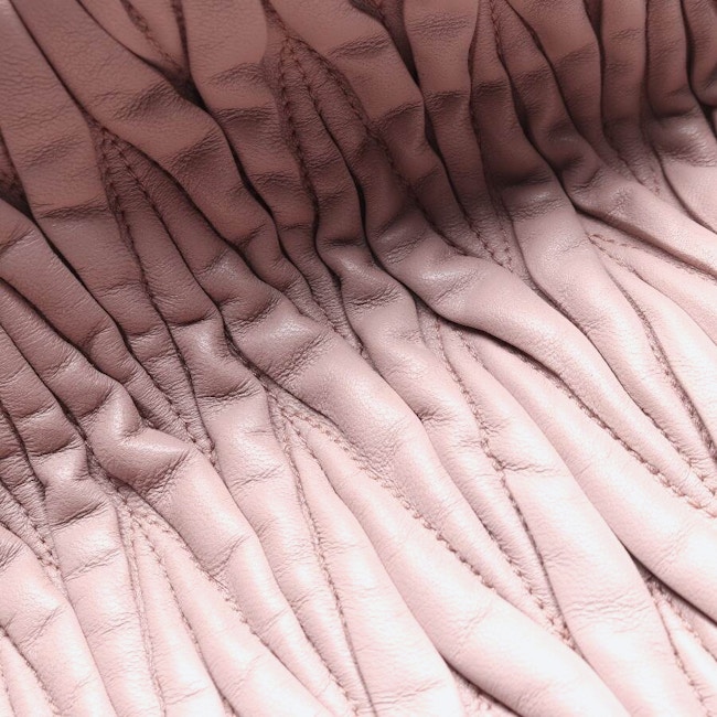 Bild 8 von Matelasse Handtasche Nude in Farbe Rosa | Vite EnVogue