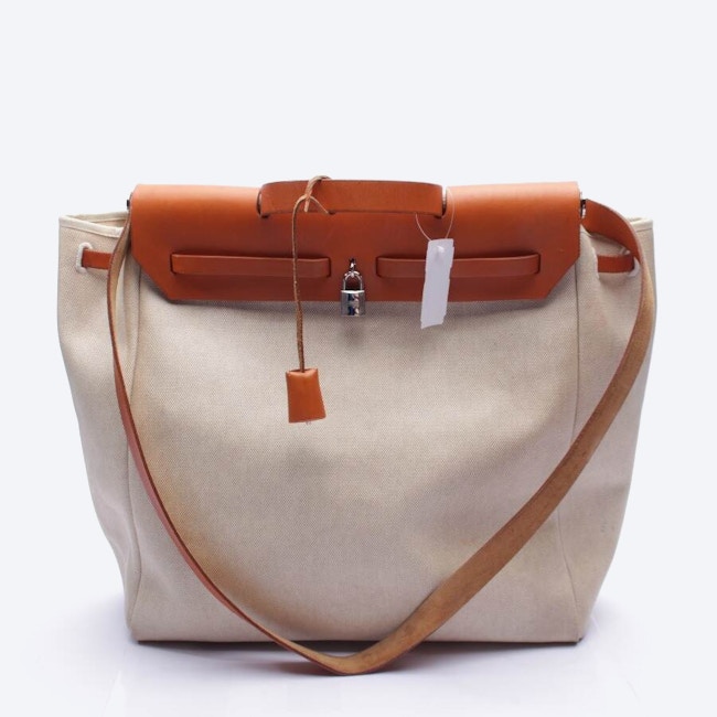 Image 2 of Herbag Handbag Beige in color White | Vite EnVogue