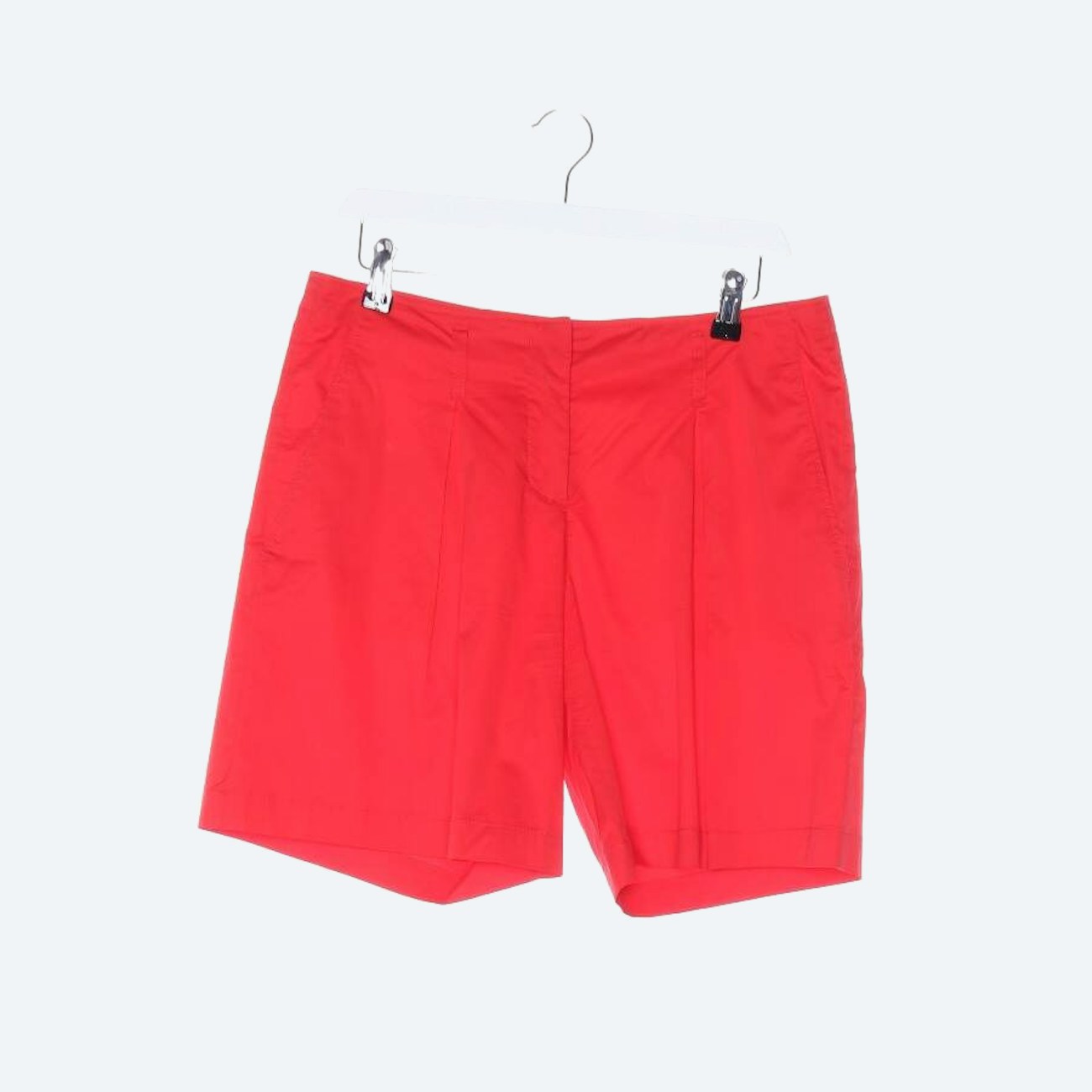 Image 1 of Shorts 38 Red in color Red | Vite EnVogue