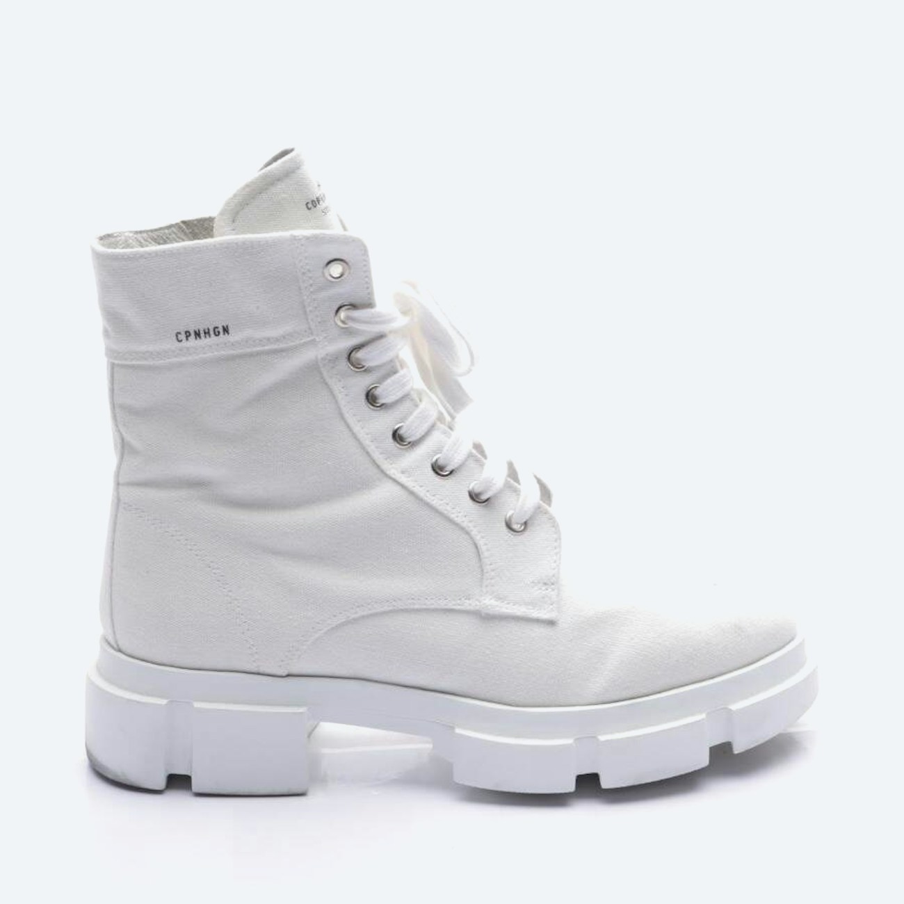 Image 1 of Ankle Boots EUR 42 White in color White | Vite EnVogue