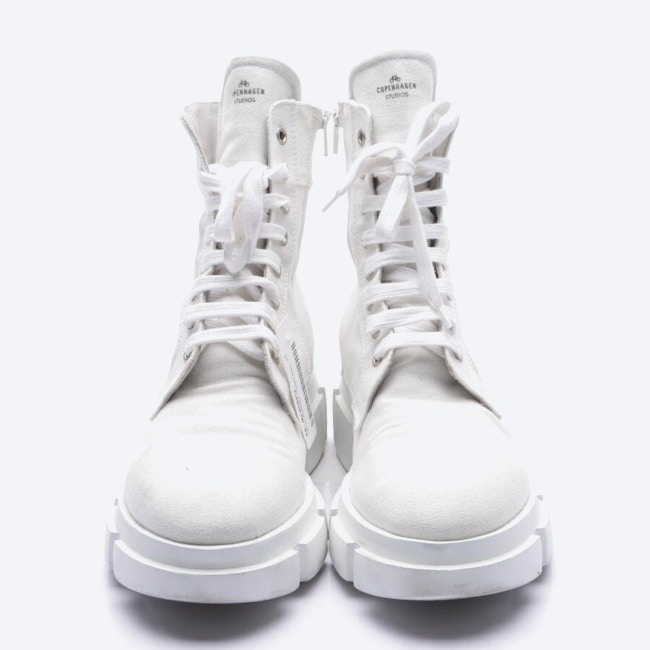 Image 2 of Ankle Boots EUR 42 White in color White | Vite EnVogue