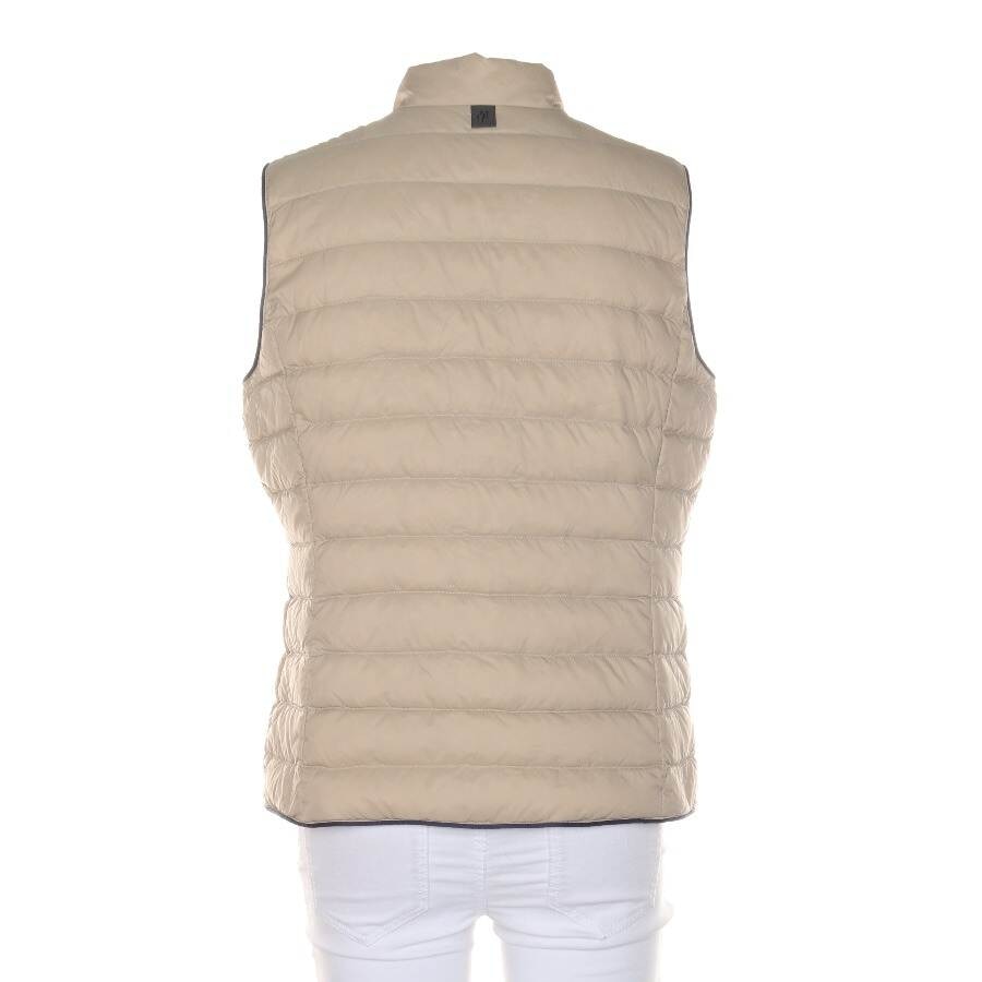 Image 2 of Vest 40 Beige in color White | Vite EnVogue
