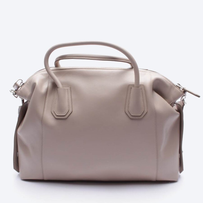 Image 2 of Antigona Medium Handbag Beige in color White | Vite EnVogue