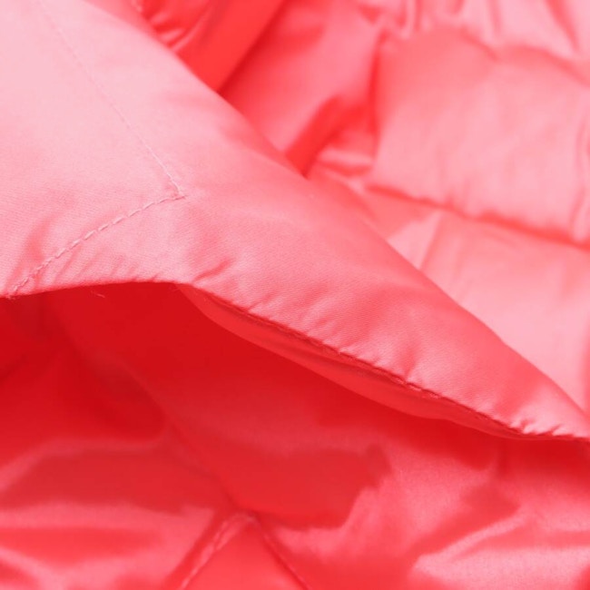 Image 3 of Vest 44 Raspberry in color Pink | Vite EnVogue