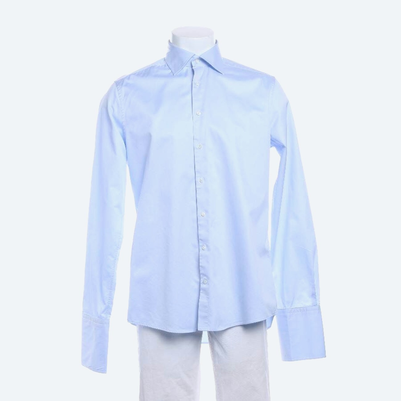 Image 1 of Classic Shirt 41 Light Blue in color Blue | Vite EnVogue