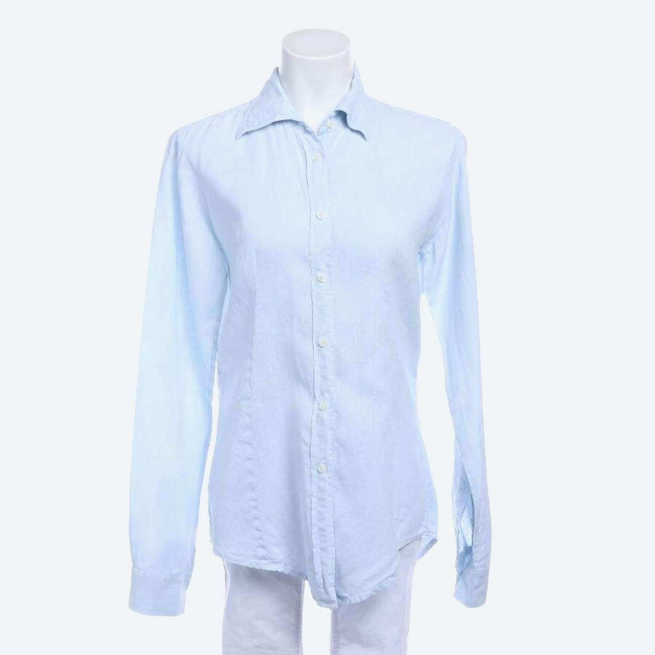 Image 1 of Linen Shirt M Light Blue in color Blue | Vite EnVogue