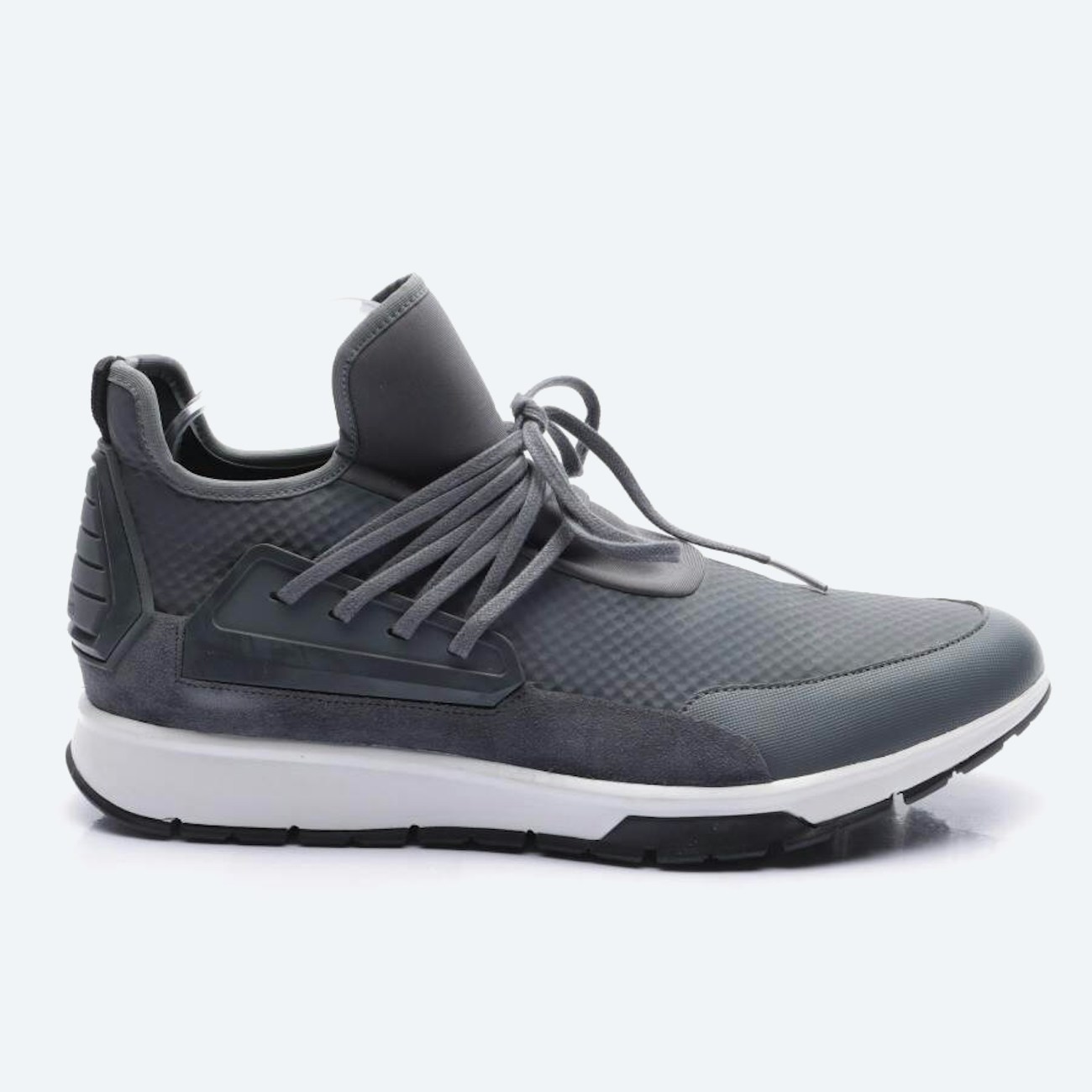 Bild 1 von Sneaker EUR 45 Grau in Farbe Grau | Vite EnVogue