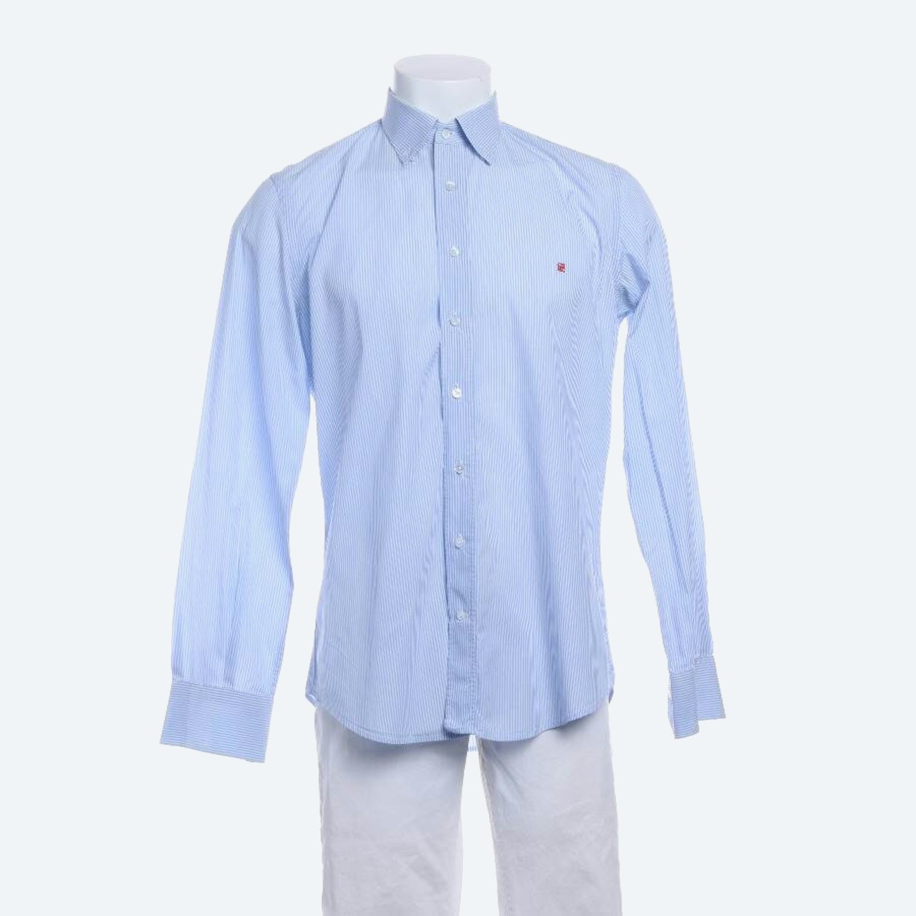 Image 1 of Classic Shirt 15.5 Light Blue in color Blue | Vite EnVogue