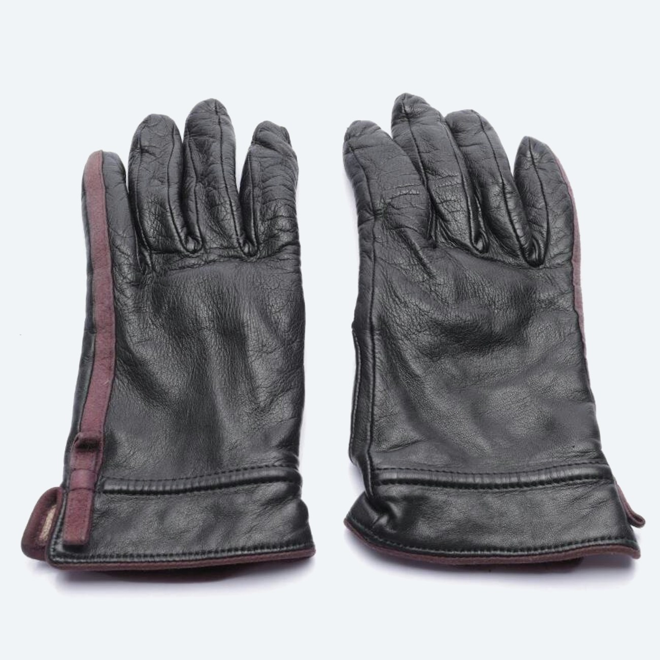 Image 1 of Gloves Black in color Black | Vite EnVogue