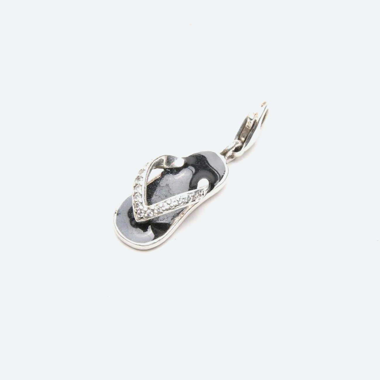 Image 1 of Charm Silver in color Metallic | Vite EnVogue