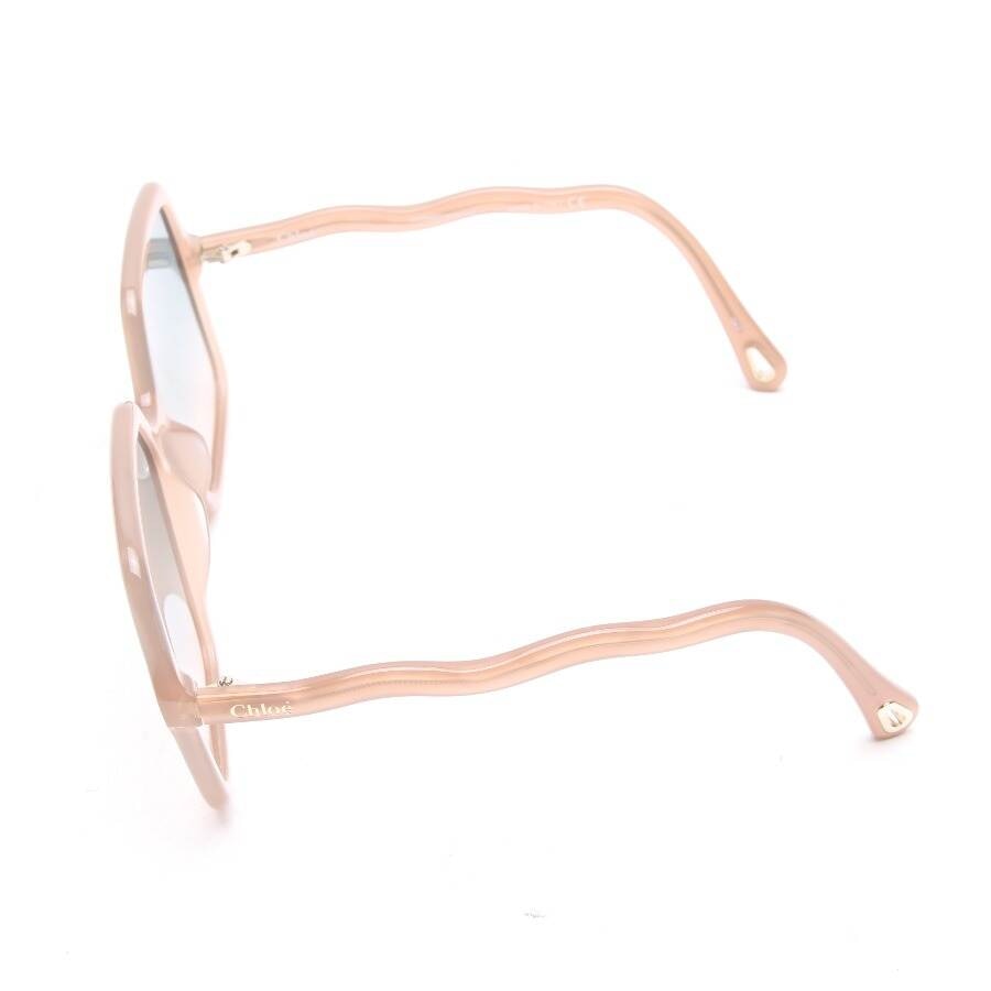 Image 3 of CH0086S Sunglasses Beige in color White | Vite EnVogue
