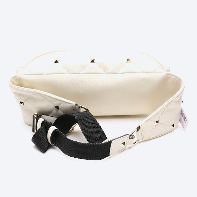 Image 2 of Shoulder Bag Beige in color White | Vite EnVogue