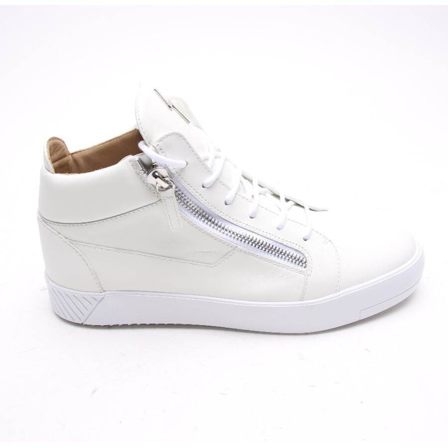 Image 1 of High-Top Sneakers EUR 45 White | Vite EnVogue