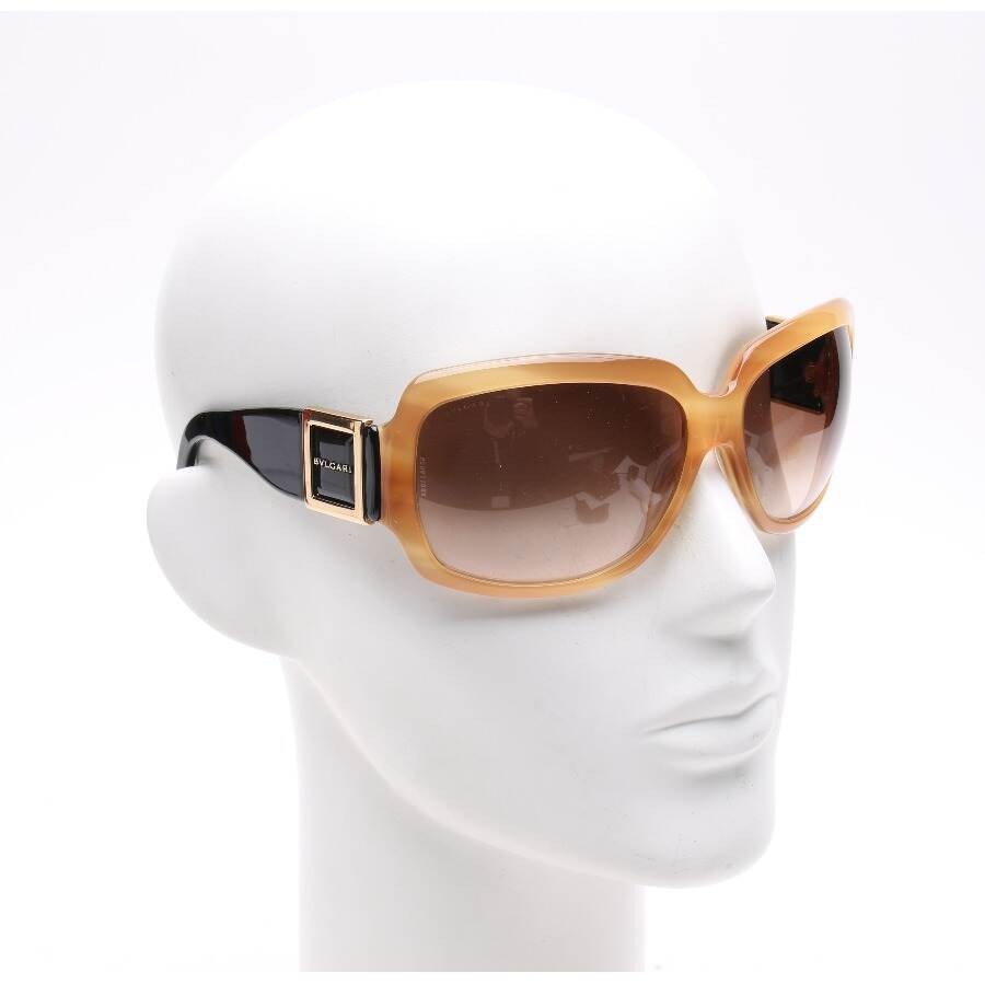 Image 2 of 8024 Sunglasses Black in color Black | Vite EnVogue