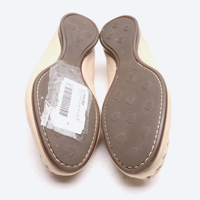 Image 4 of Loafers EUR 35 Beige in color White | Vite EnVogue