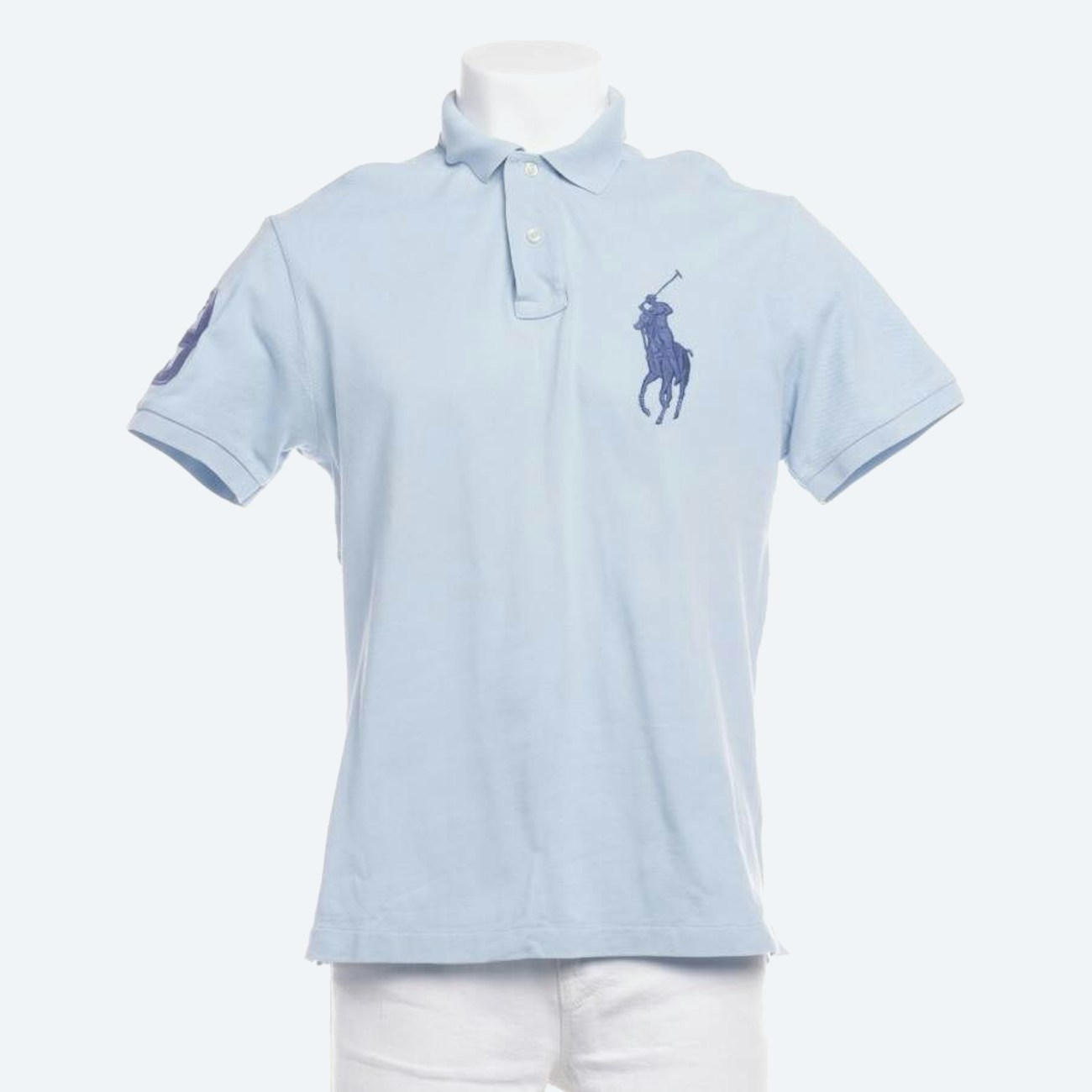 Image 1 of Polo Shirt M Light Blue in color Blue | Vite EnVogue